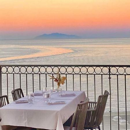 Hotel Des Gouverneurs Bastia  Eksteriør billede