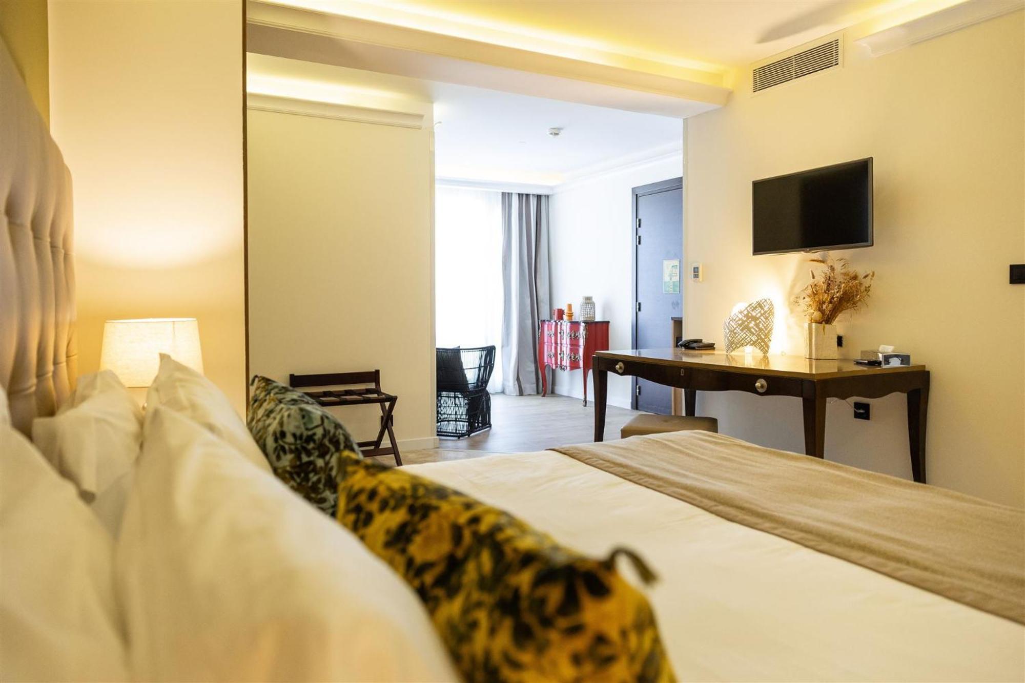 Hotel Des Gouverneurs Bastia  Eksteriør billede