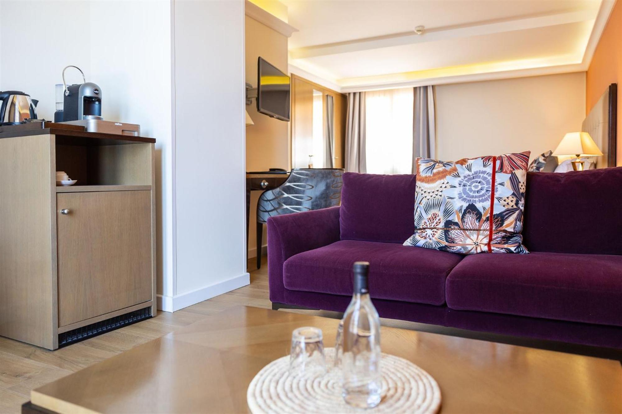 Hotel Des Gouverneurs Bastia  Eksteriør billede